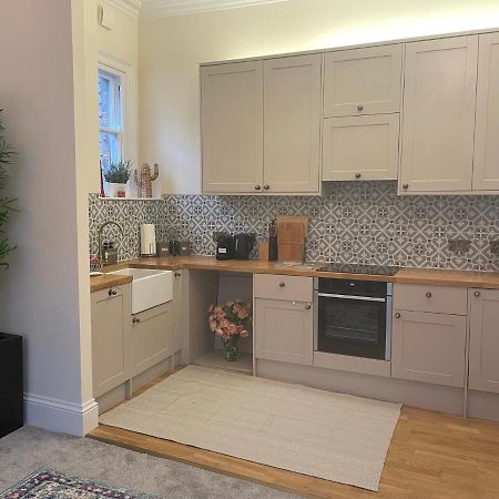 יורק Luxury Apartment Opposite The Shambles מראה חיצוני תמונה